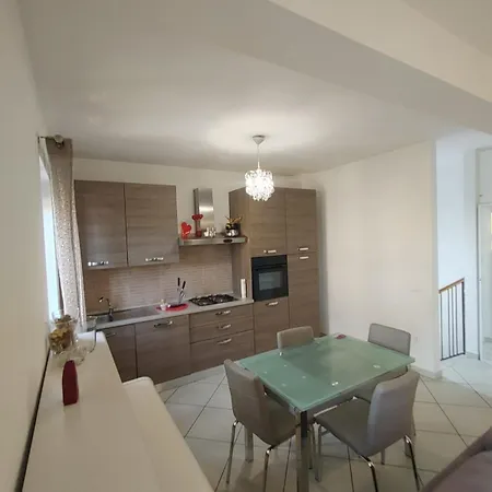 Tatil Evi House In - Cozy And Modern Roma